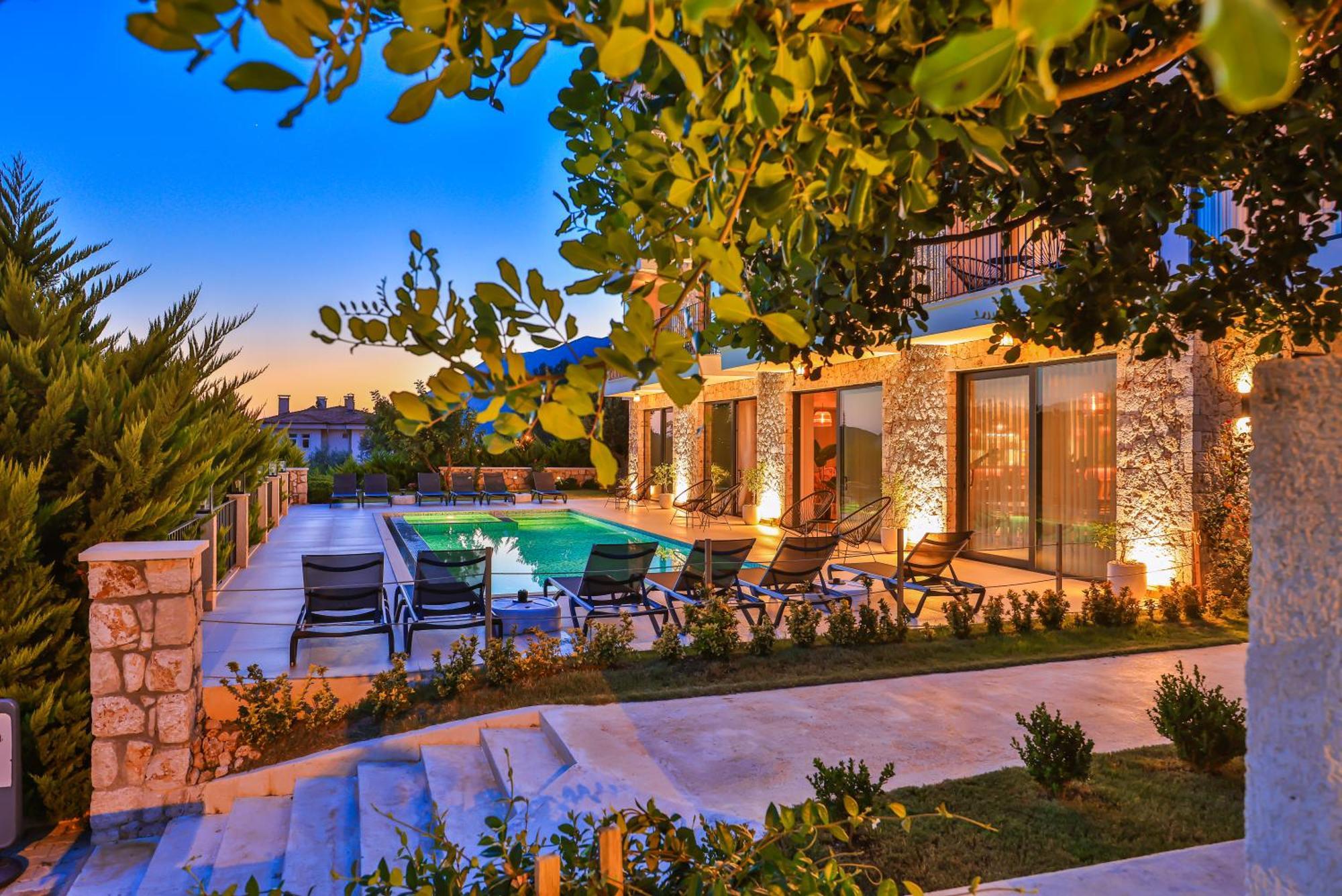 Carruba Boutique Hotel Kaş Ngoại thất bức ảnh